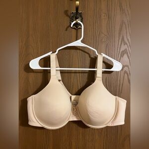 Vanity Fair Women's Beige Bra